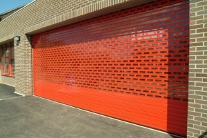 aluminium rolluik met stansgaten